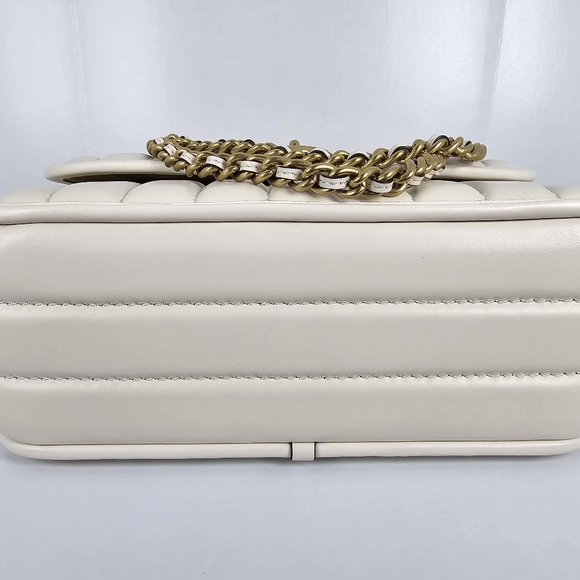 Coach Quilted Madison - Picture 7 of 15